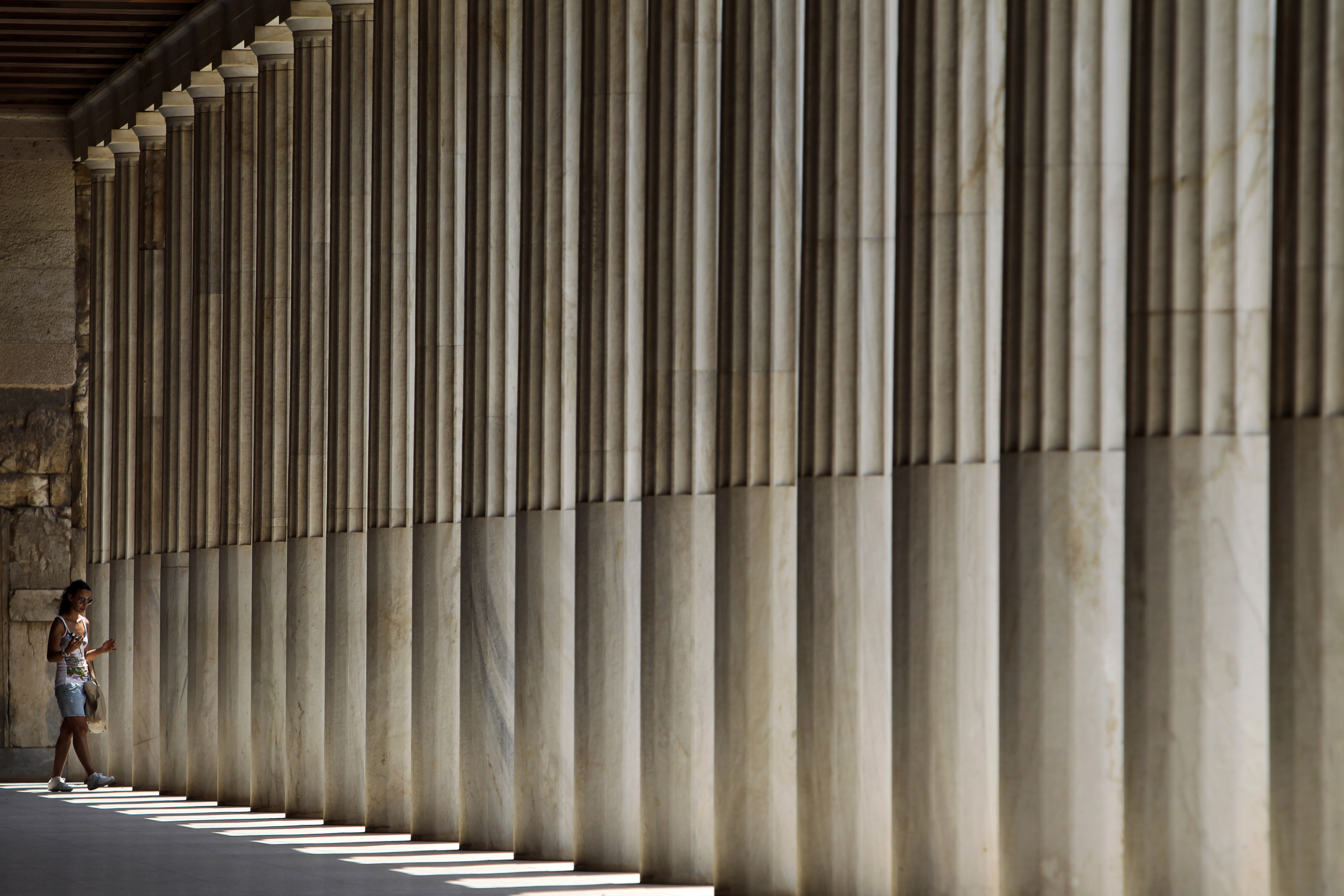 Οδηγίες του Focus σε Γερμανούς τουρίστες στην Ελλάδα, αν ξαφνικά προκύψει… δραχμή